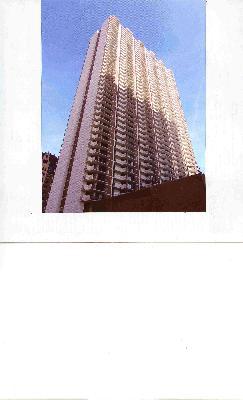 6033 N Sheridan Rd. #15L, Chicago, IL 60660