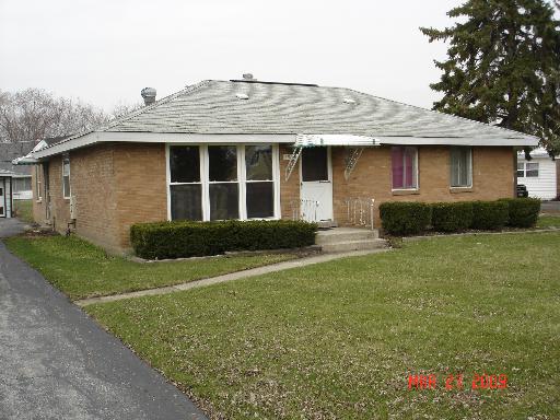 7924 S 87th Ave., Justice, IL 60458