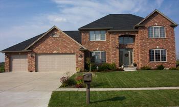 633 Sandberg Dr., Sycamore, IL 60178
