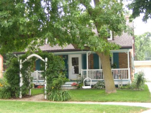 225 Sabin St., Sycamore, IL 60178