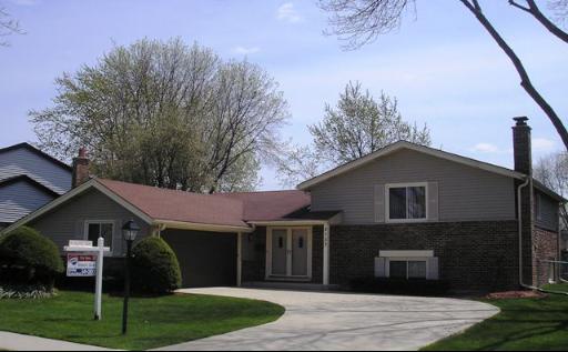 3137 N Windsor Dr., Arlington Heights, IL 60004