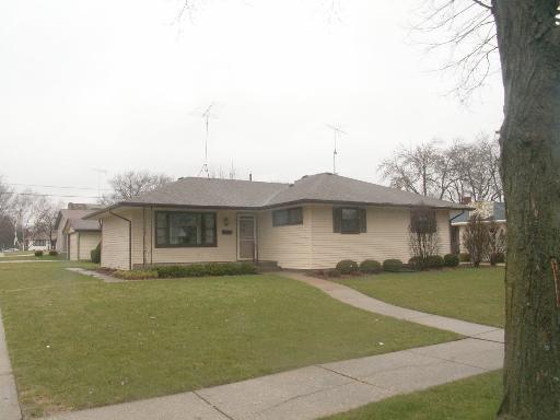 2515 Montana Ave., Rockford, IL 61108