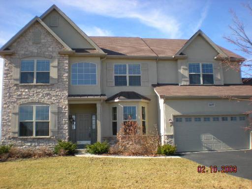 107 Pineridge Dr., Oswego, IL 60543