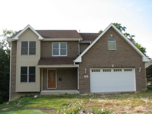 3 Norton Ave., Lemont, IL 60439
