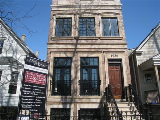 1936 W Nelson St., Chicago, IL 60657
