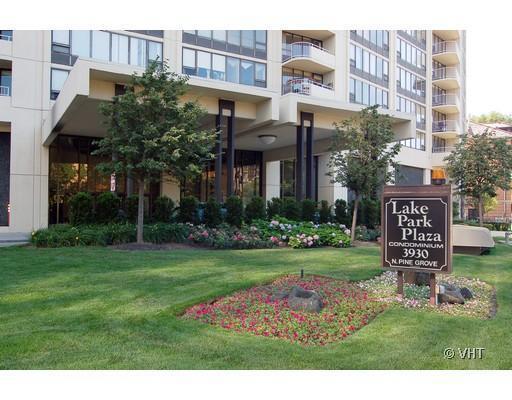 3930 N Pine Grove Ave. #1714, Chicago, IL 60613