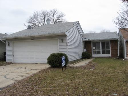 38 Village Ct., Elgin, IL 60120