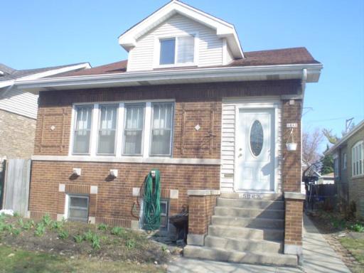5042 W Nelson Ave., Chicago, IL 60641