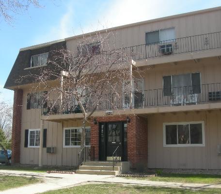 2510 W Algonquin Rd. #16, Rolling Meadows, IL 60008