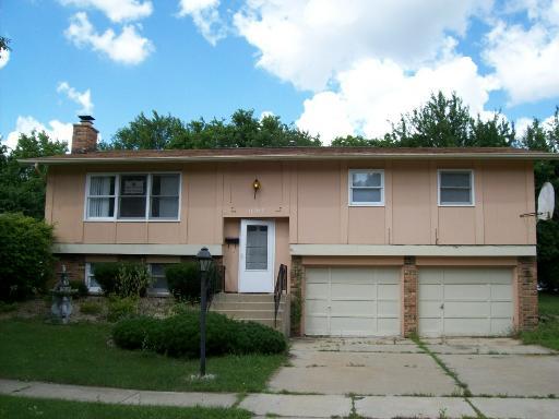 18940 S Maple Ave., Country Club Hills, IL 60478