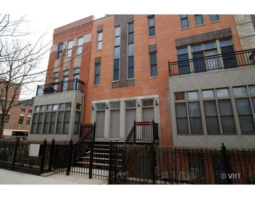 1501 W Diversey Pkwy. #B, Chicago, IL 60614