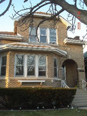 5322 W Oakdale Ave., Chicago, IL 60641