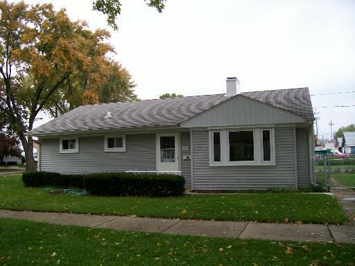 2845 S 12th Ave., Broadview, IL 60155