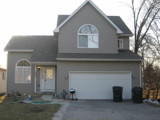 36704 SW Stanton Point Rd., Ingleside, IL 60041