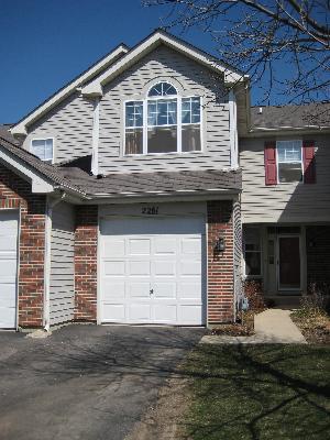 2261 Lake Ridge Dr., Glendale Heights, IL 60139