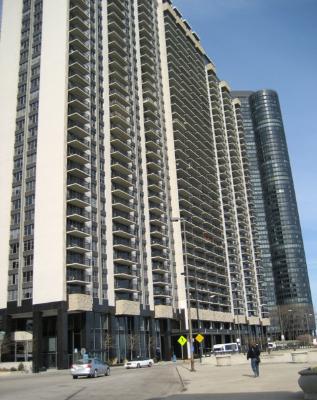 400 E Randolph St. #3721, Chicago, IL 60601