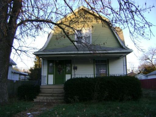 322 Harwood St., Joliet, IL 60432