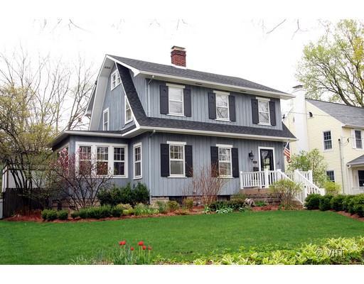 680 Pleasant Ave., Glen Ellyn, IL 60137