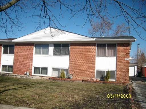 1170 Brighton St., Glen Ellyn, IL 60137