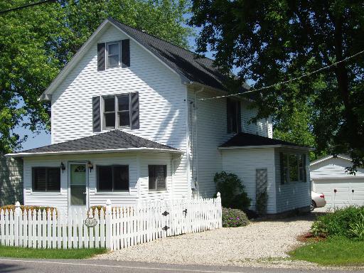 4306 White (w.solon) St., Richmond, IL 60071