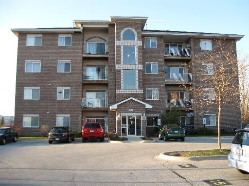 941 N Swift Rd. #104, Addison, IL 60101