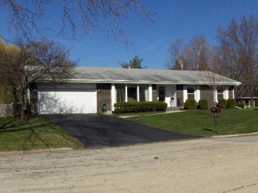5215 Ponderosa Dr., Rockford, IL 61107