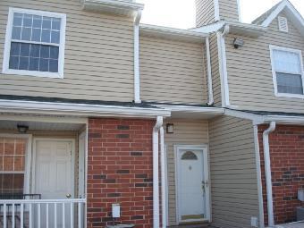 1313 E Wyndham Cir. #107, Palatine, IL 60074