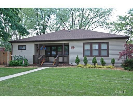205 W Quincy St., Westmont, IL 60559