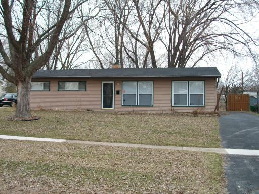 36812 N Grandwood Dr., Gurnee, IL 60031