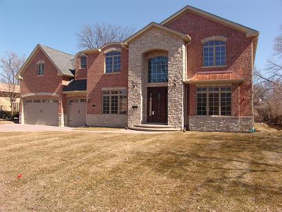 9519 Tripp Ave., Skokie, IL 60076