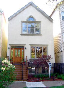 2918 N Racine Ave., Chicago, IL 60657