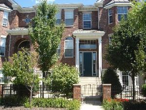 806 Shandrew Dr., Naperville, IL 60540