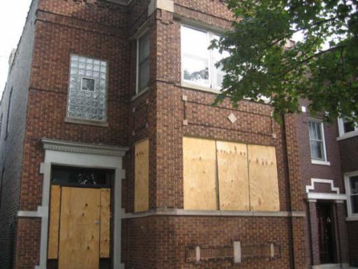 2313 N Kilbourn Ave., Chicago, IL 60639