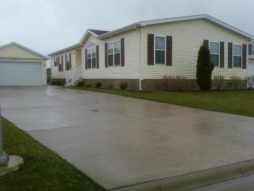 22960 S Pinehurts Dr., Frankfort, IL 60423