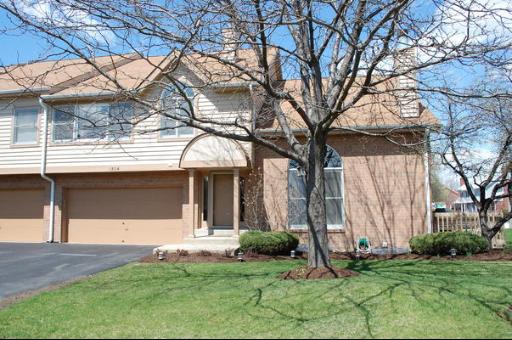 1504 Barrymore Dr., Darien, IL 60561