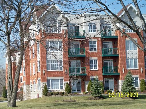 620 Mchenry Rd. #205, Wheeling, IL 60090