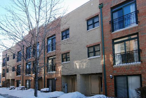 2770 N Wolcott Ave. #J, Chicago, IL 60614