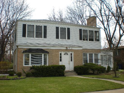 2 Briar, Golf, IL 60029