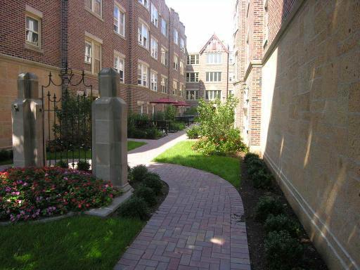 1118 W Washington Blvd. #3A, Oak Park, IL 60302