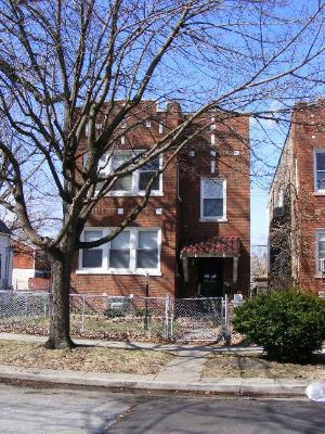 8000 S Kingston Ave., Chicago, IL 60649