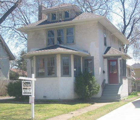 1106 41st St., La Grange, IL 60525