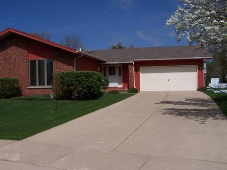 589 Yellowstone Dr., Elgin, IL 60123