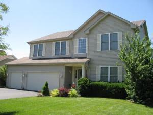 204 Midlane Dr., Crystal Lake, IL 60012