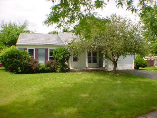 1060 Meghan Ave., Algonquin, IL 60102