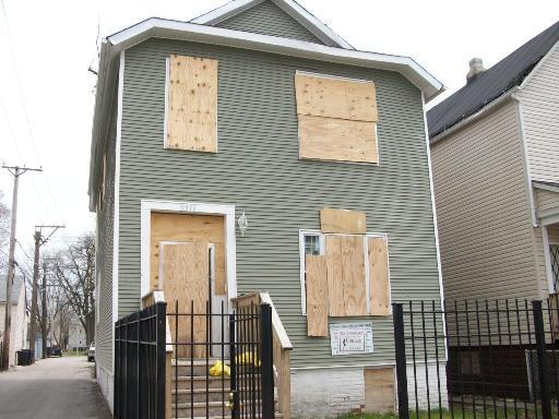 5915 S Sangamon St., Chicago, IL 60621