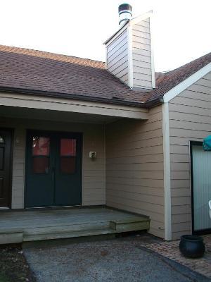 3373 Beacon St. #8, North Chicago, IL 60064