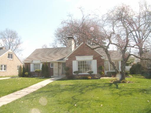 1029 Parkview Ter., Rockford, IL 61107