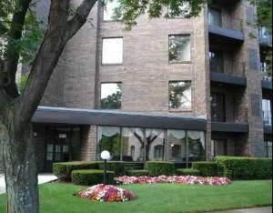 5019 Mulford St. #102, Skokie, IL 60077