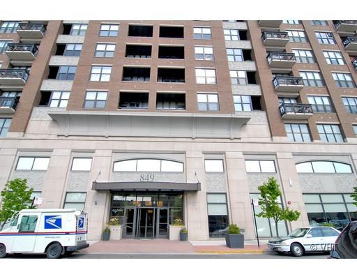 849 N Franklin St. #406, Chicago, IL 60610