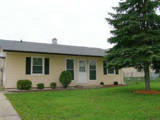 202 Maxon Ln., Streamwood, IL 60107